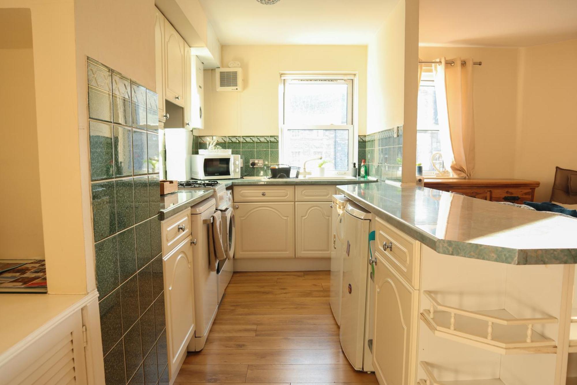 Appartement 3 Bedrooms Flat In Old Town Sleeps 6 *