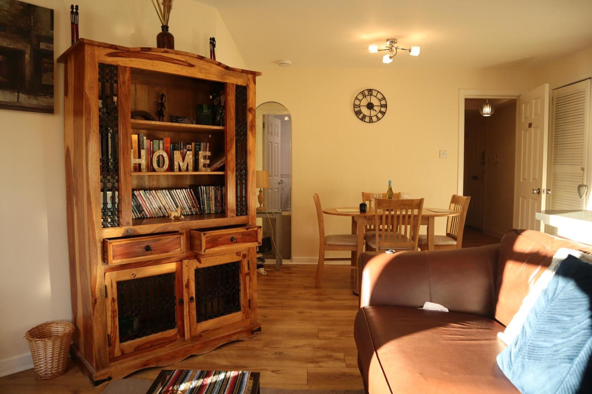 Appartement 3 Bedrooms Flat In Old Town Sleeps 6 *