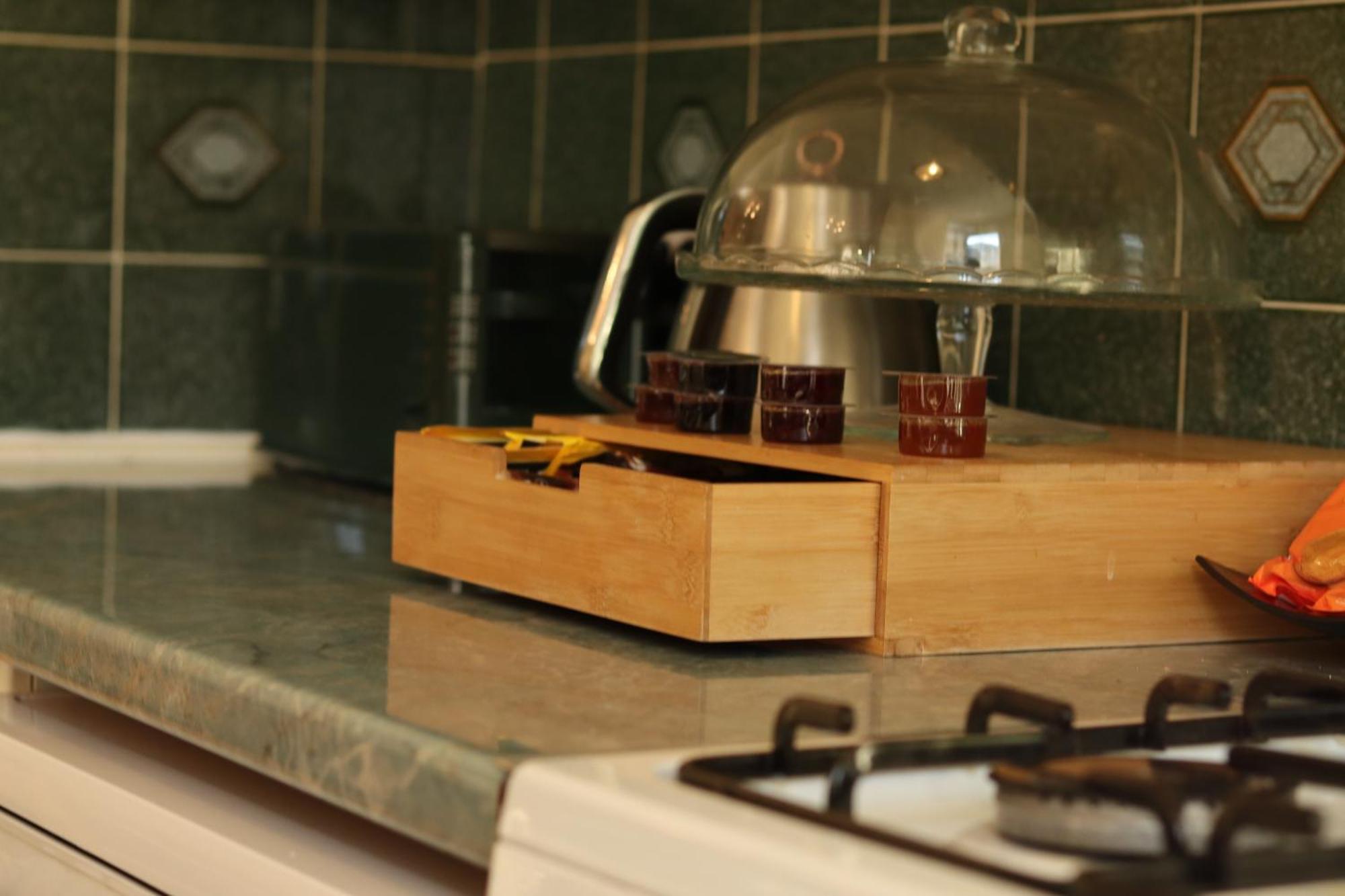 3 Bedrooms Flat In Old Town Sleeps 6 Appartement Édimbourg