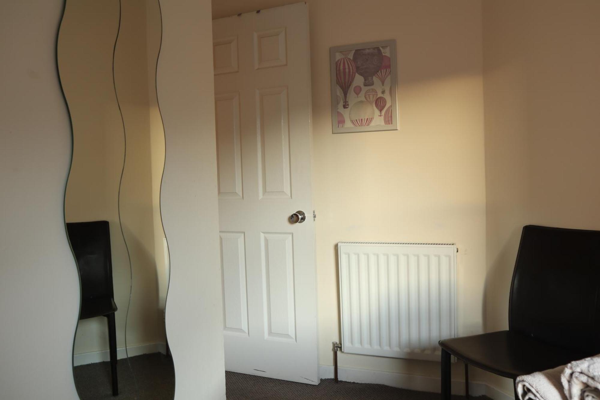 Appartement 3 Bedrooms Flat In Old Town Sleeps 6 *